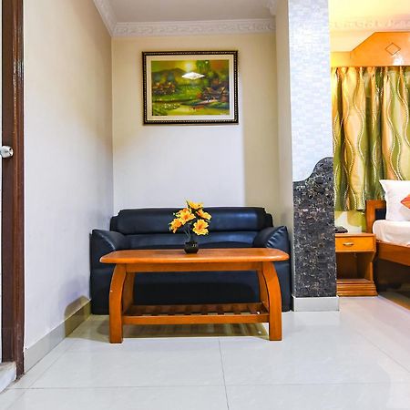 Fabexpress Wild Orchid - 800M From Medica Superspecialty Hospital Hotel Kolkata Luaran gambar