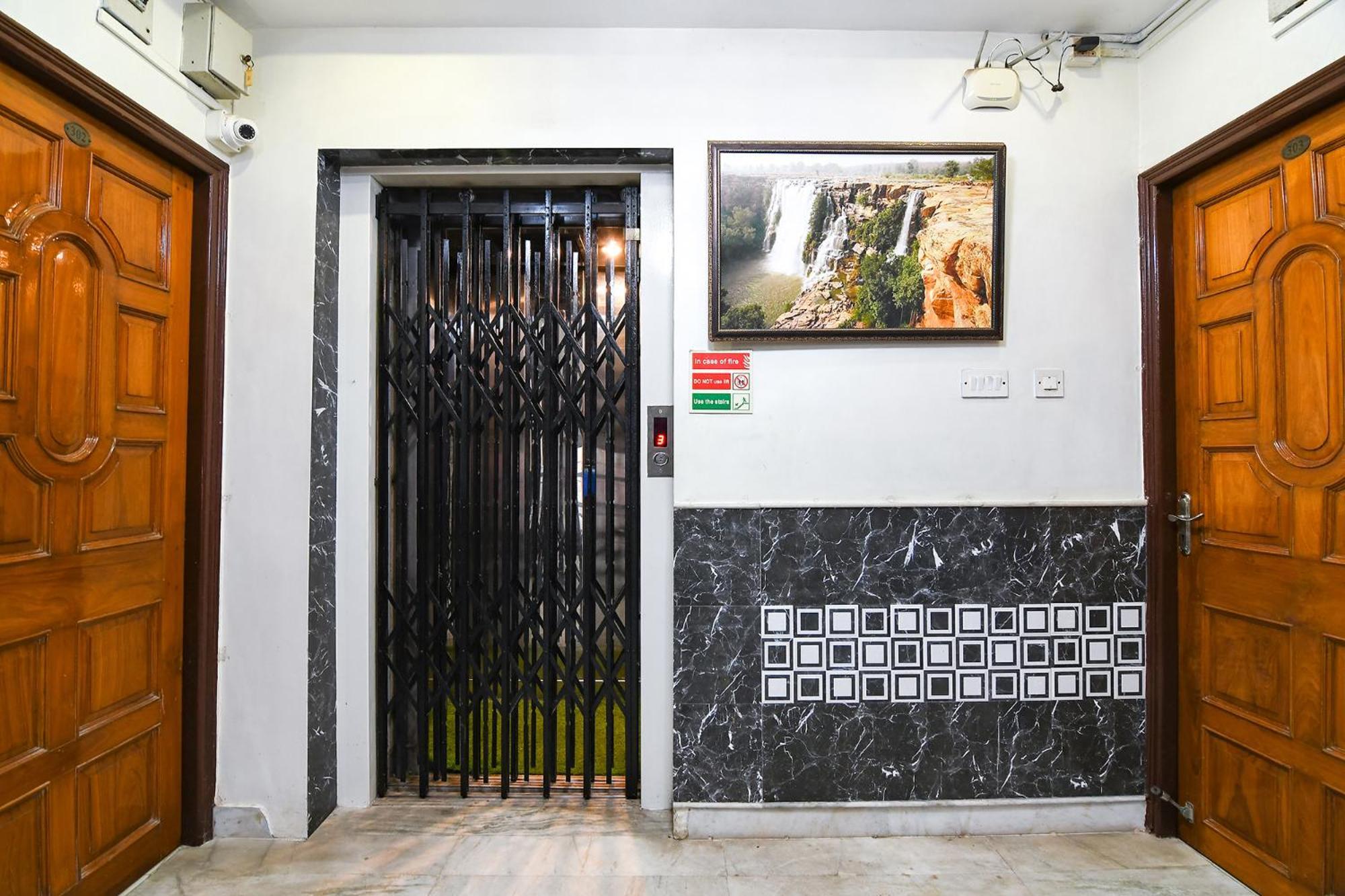 Fabexpress Wild Orchid - 800M From Medica Superspecialty Hospital Hotel Kolkata Luaran gambar